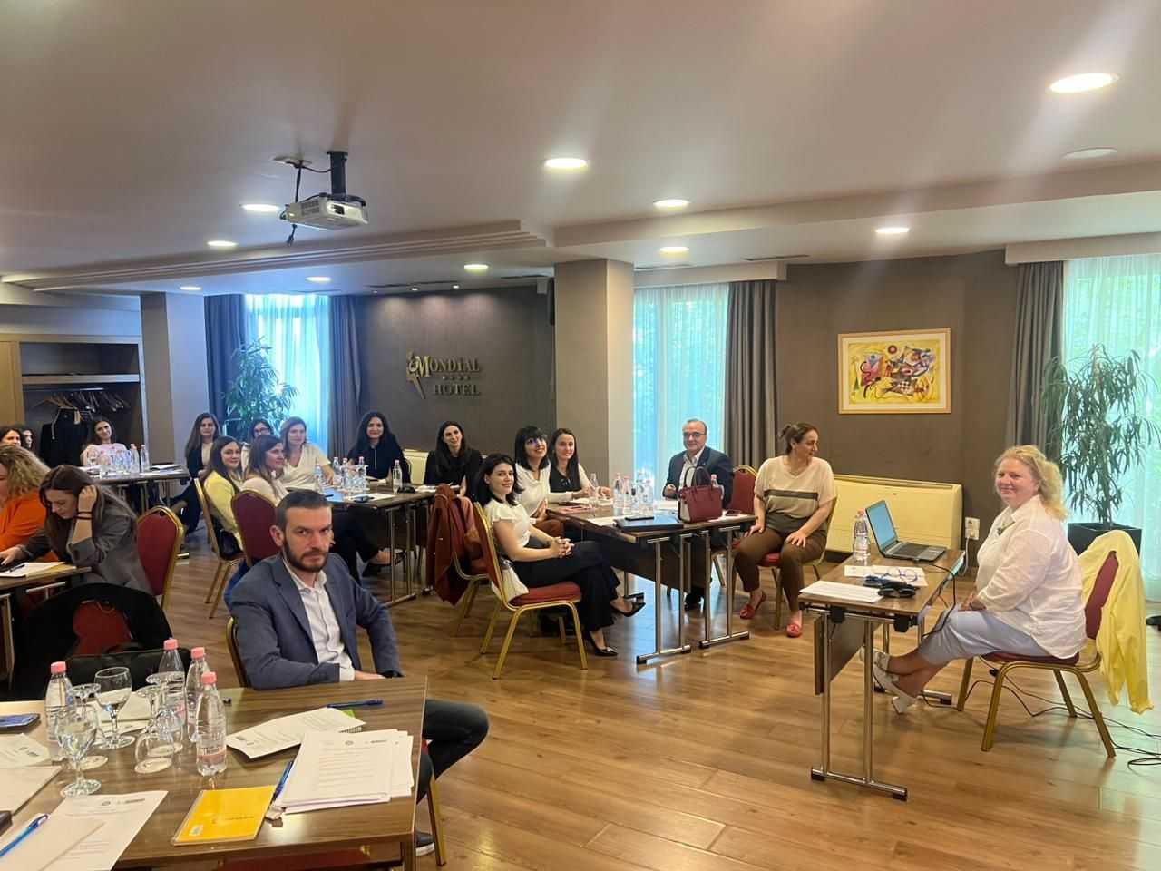 26-27.05.2025 - SESION TRAJNUES ME TEMË:“TEKNIKAT MIQËSORE TË INTERVISTIMIT TË TË MITURVE NË PROCESET FAMILJARE/CIVILE DHE PENALE DHE ZBATIMI I PARIMIT TË PJESËMARRJES SË FËMIJËVE”