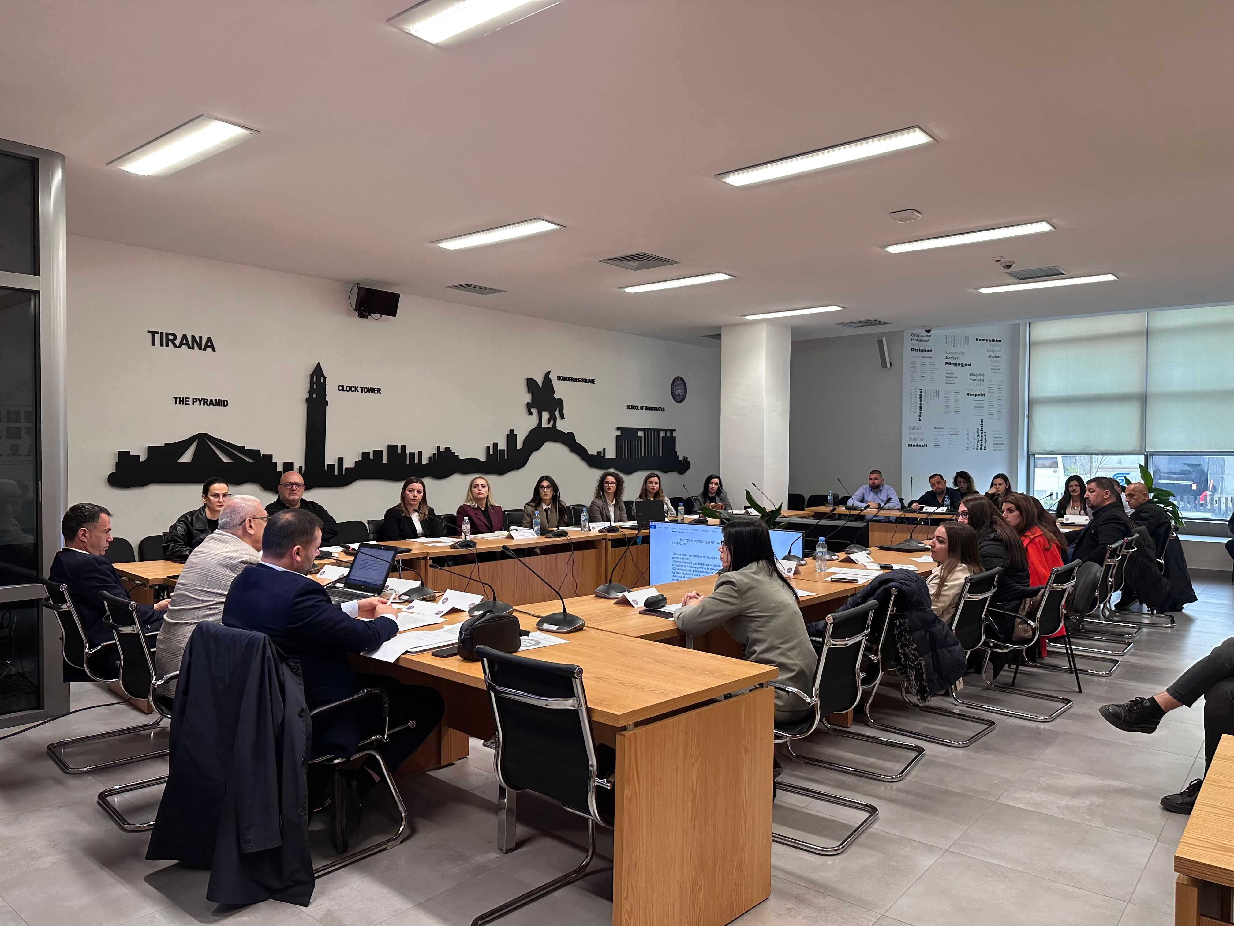 AKTIVITET TRAJNUES: “Mjetet e mbrojtjes në fazën e ekzekutimit të titullit ekzekutiv.” - 2 prill 2026